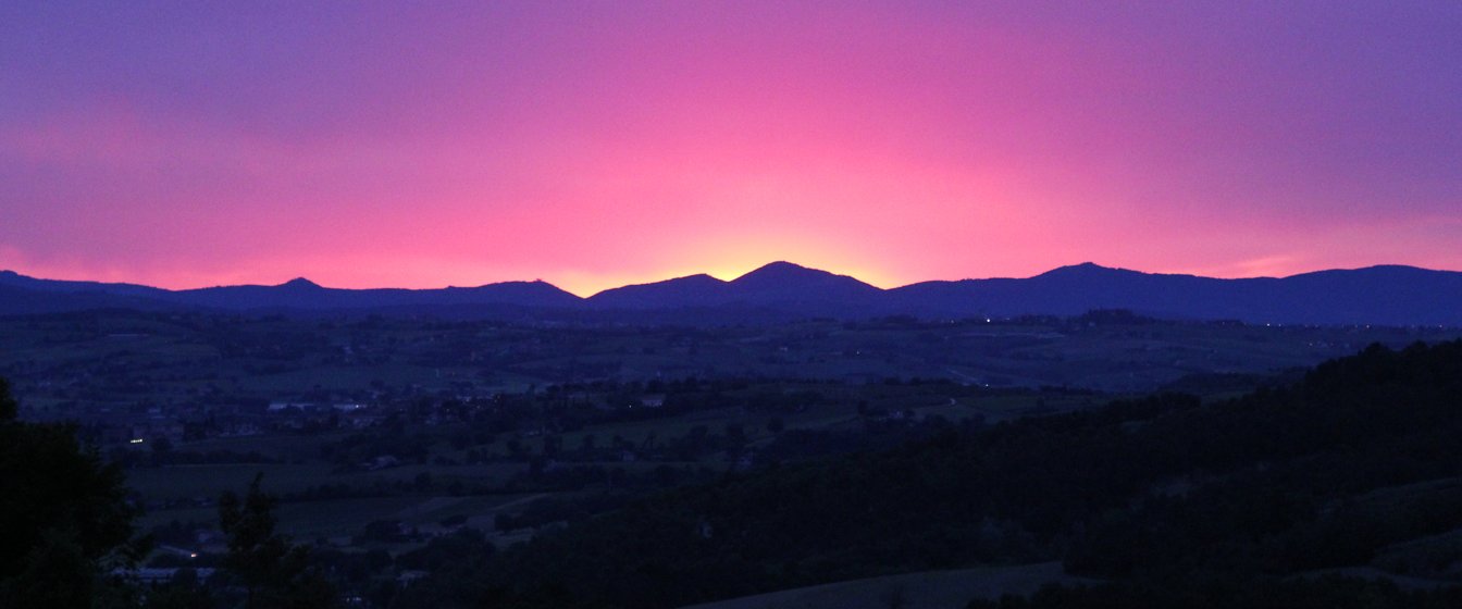 Tramonto sulle colline attorno a Gaglietole